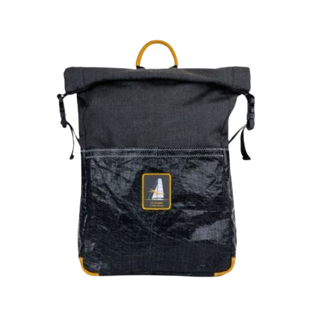 Sac à dos roll up en voile upcyclée