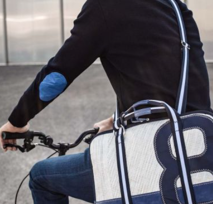 Porte document en voile de bateau upcyclée - 3