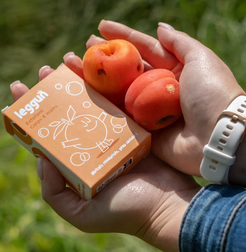 Savon anti-gaspi exfoliant à l'abricot biscornu - 2