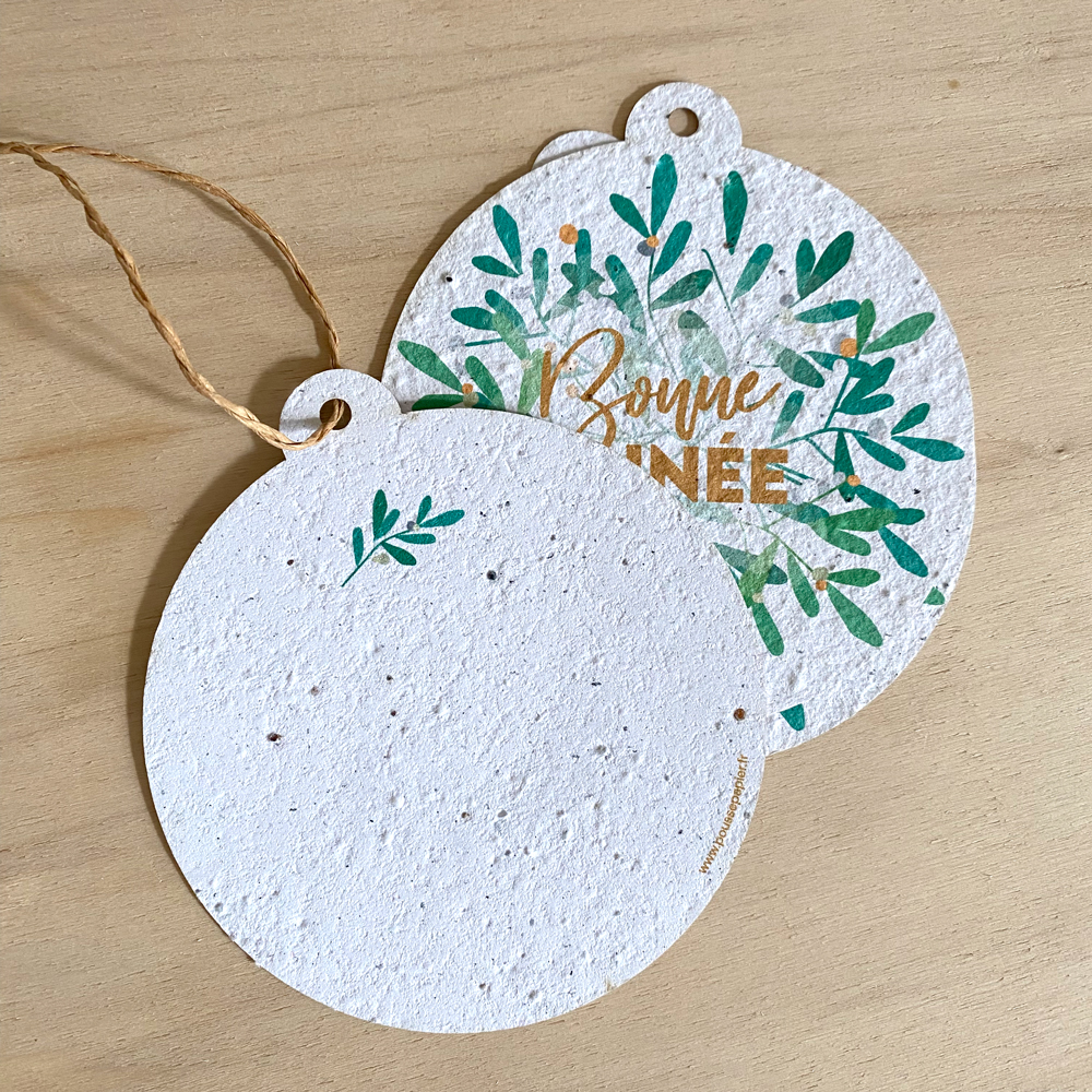 Boule de Noël à planter en papier ensemencé -