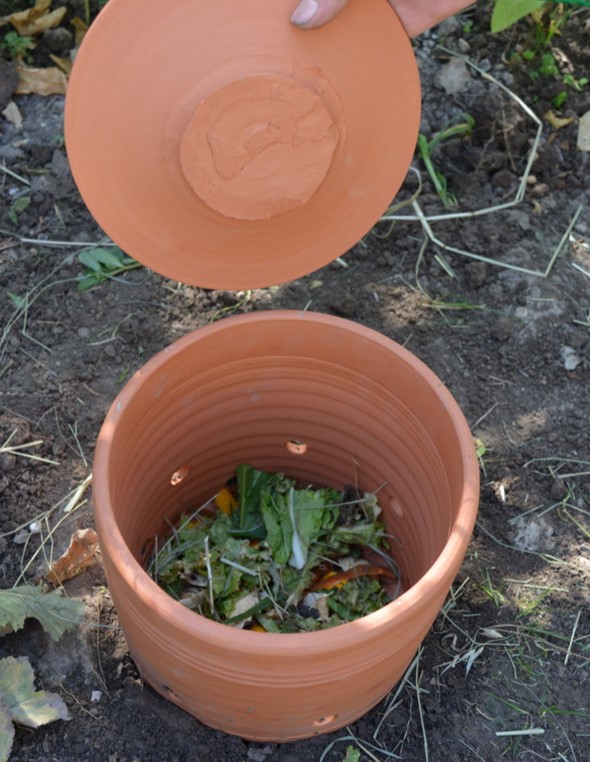 Composteur en argile - 4