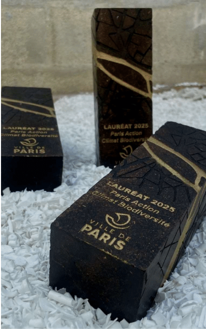 Trophée upcyclé à partir de marc de café et papier recyclé - 2