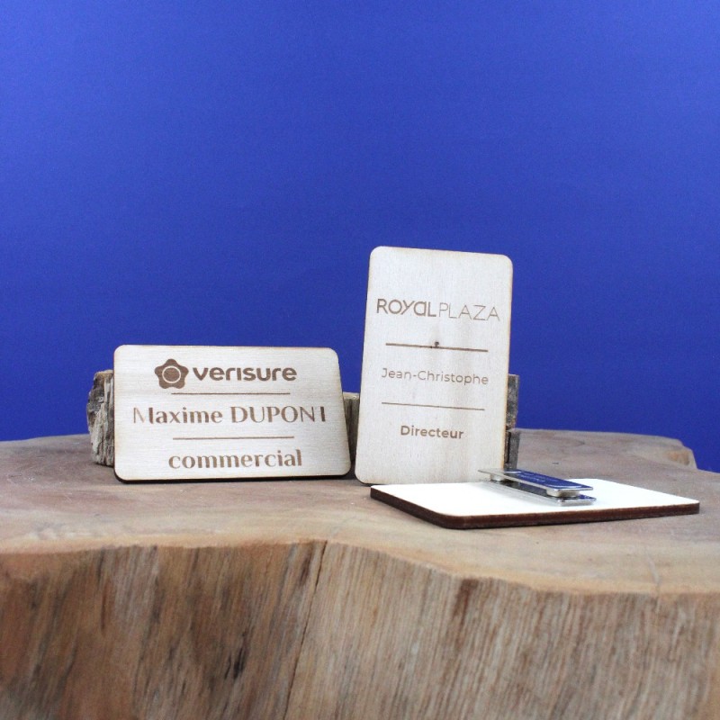 Badge en bois magnétique - 3