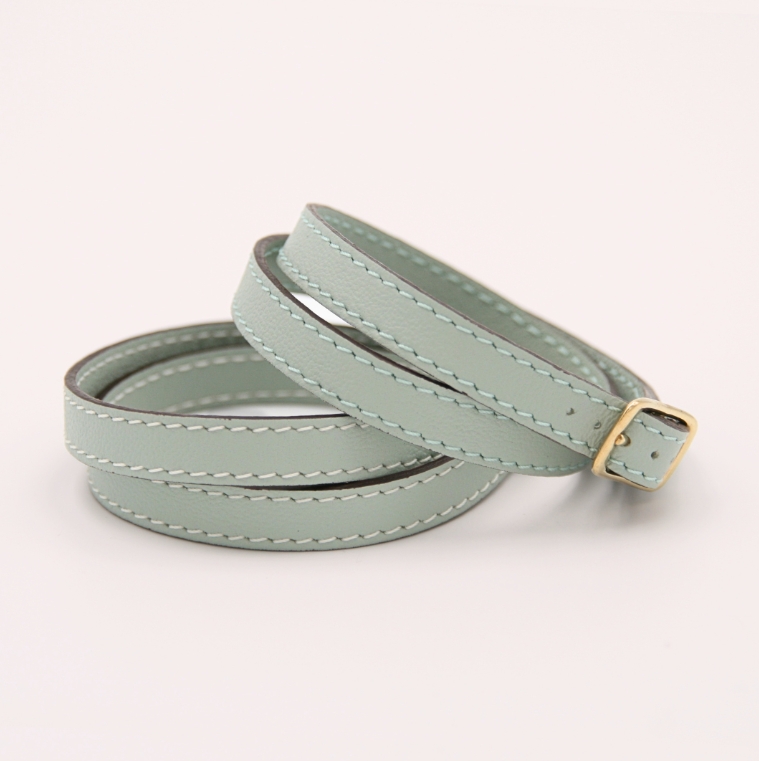 Bracelet en cuir véritable double tour, fait main dans le Rhône - 2